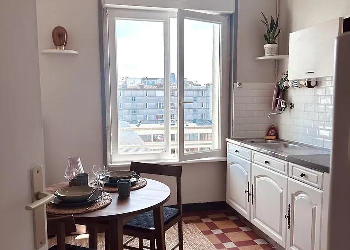 L - Siam Vue Capucins *